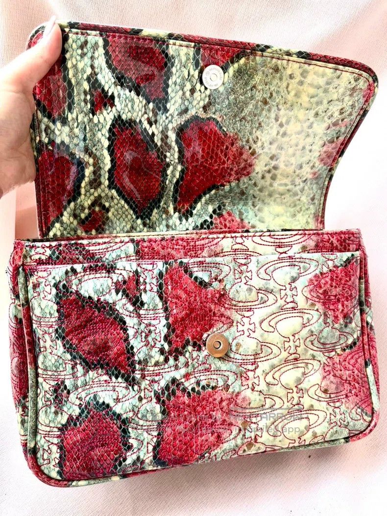 Vivienne Westwood Vivienne Westwood size os Vintage Saturn all-print red snak Size ONE SIZE - 6 Thumbnail