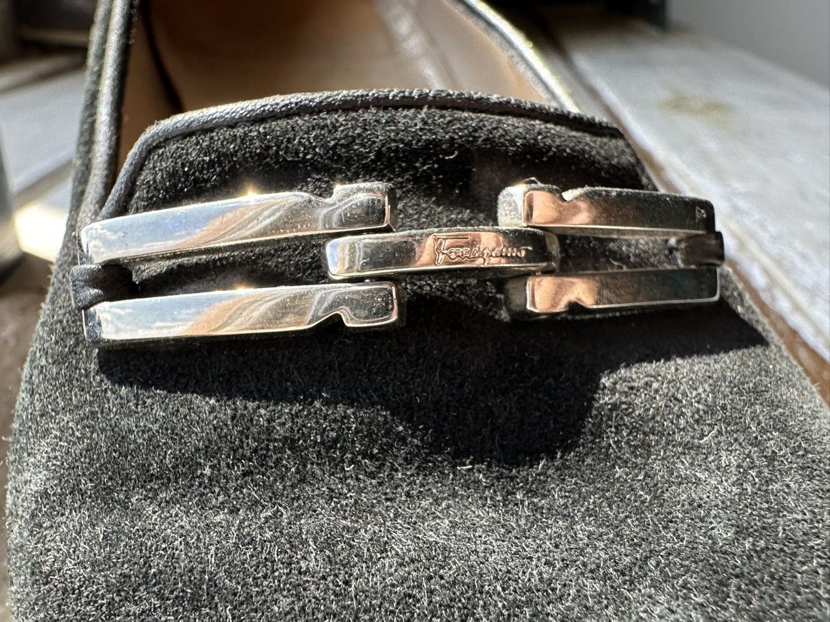 Salvatore Ferragamo RARE❗️Salvatore Ferragamo Women Shoes flats heels Size US 7 / IT 37 - 4 Thumbnail