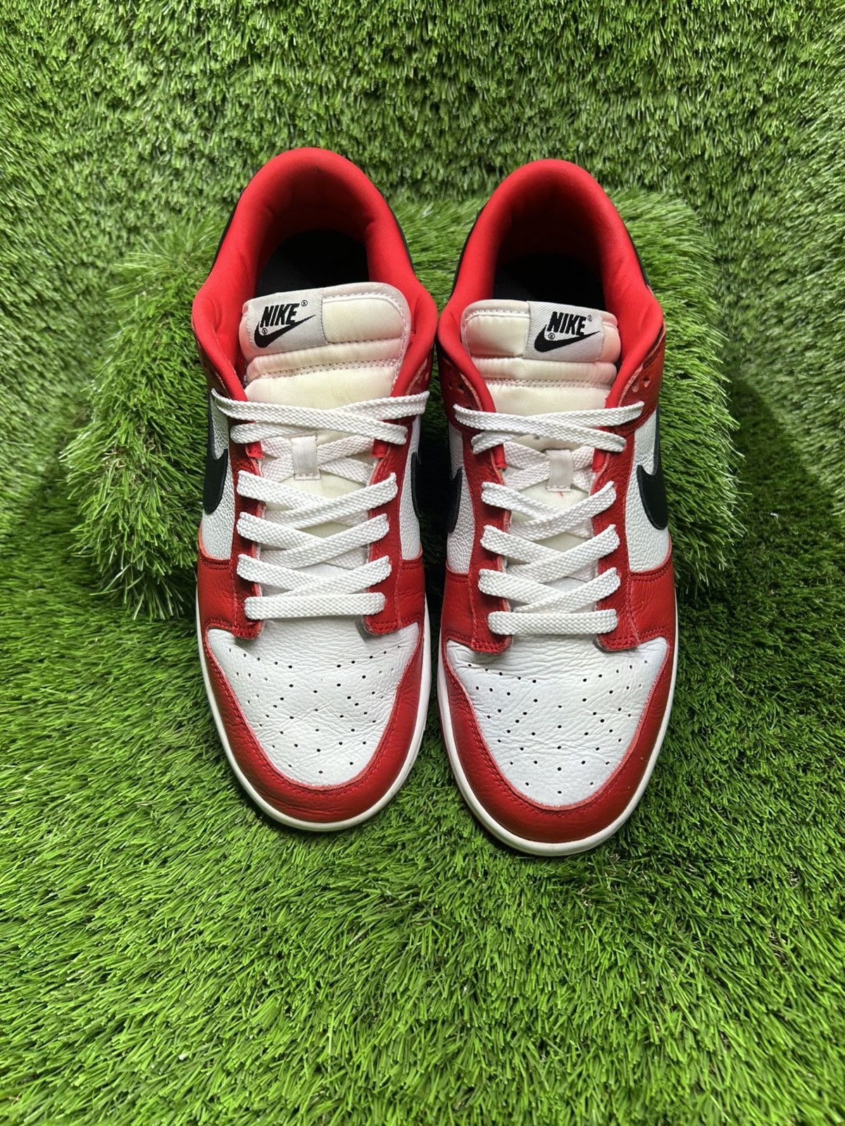 Nike Nike ID Dunk “Bred” (Size 10) Size US 10 / EU 43 - 3 Thumbnail