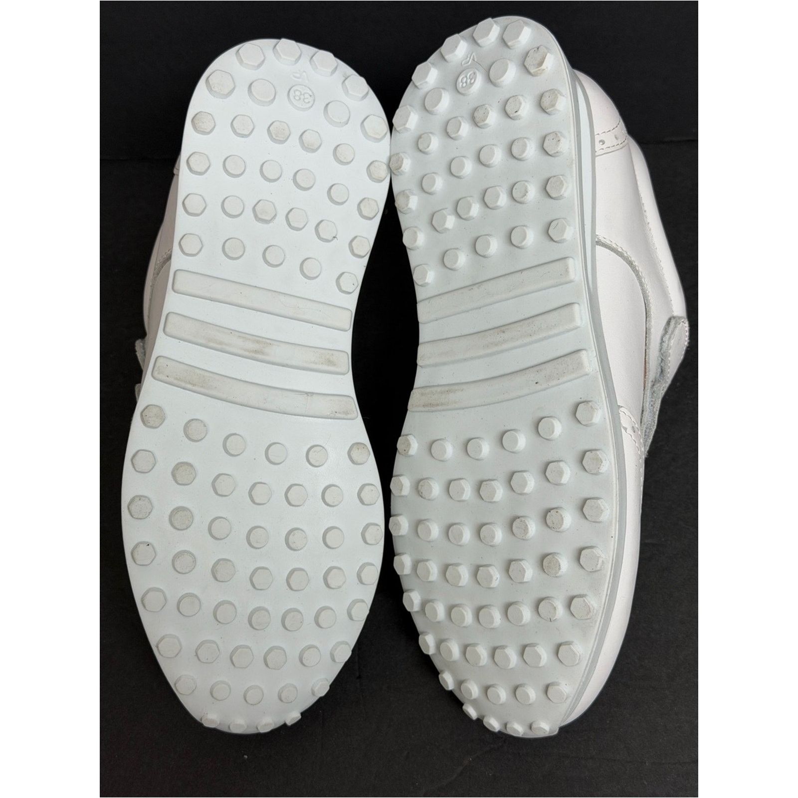 Other Duca Del Cosma Belize Spikeless Golf Shoe SZ 7.5 RETAIL $239 Size US 7.5 / IT 37.5 - 7 Thumbnail