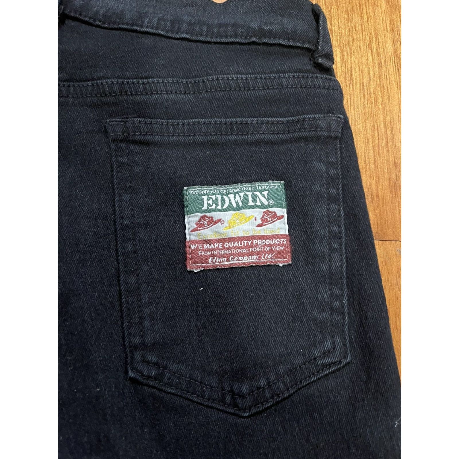 Edwin EDWIN Denim Men’s Japan Super Fit Stretch Jeans W33-34 L32 Regular Slim Straight 5-Pocket Black Vintage No 9980-01 Mens Size US 31 - 6 Thumbnail