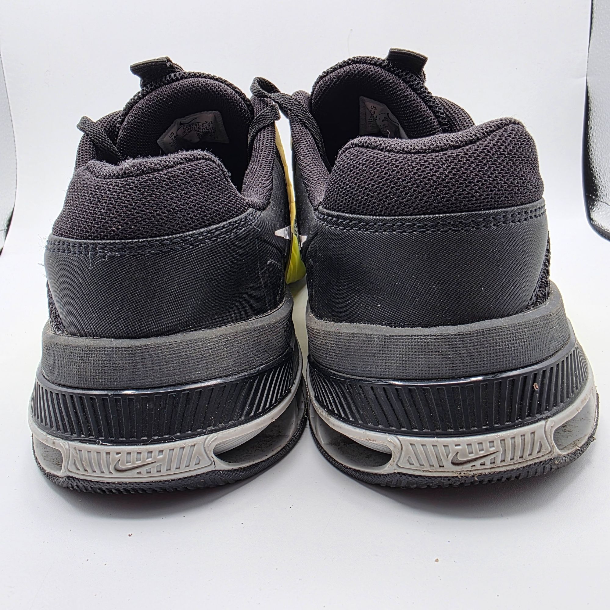 Nike Nike Metcon 7 Black White Volt Iron Gray Mens Size 14 Athlet Size US 14 / EU 47 - 5 Thumbnail