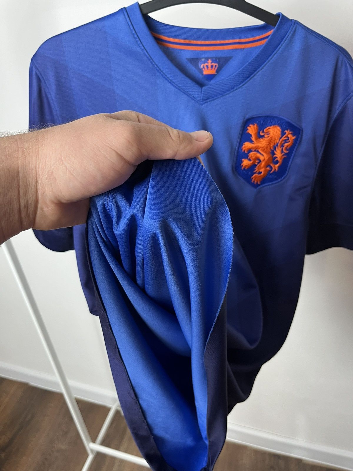 Nike 2014 2015 AWAY SHIRT NETHERLANDS SOCCER JERSEY MENS NIKE Size US S / EU 44-46 / 1 - 4 Thumbnail