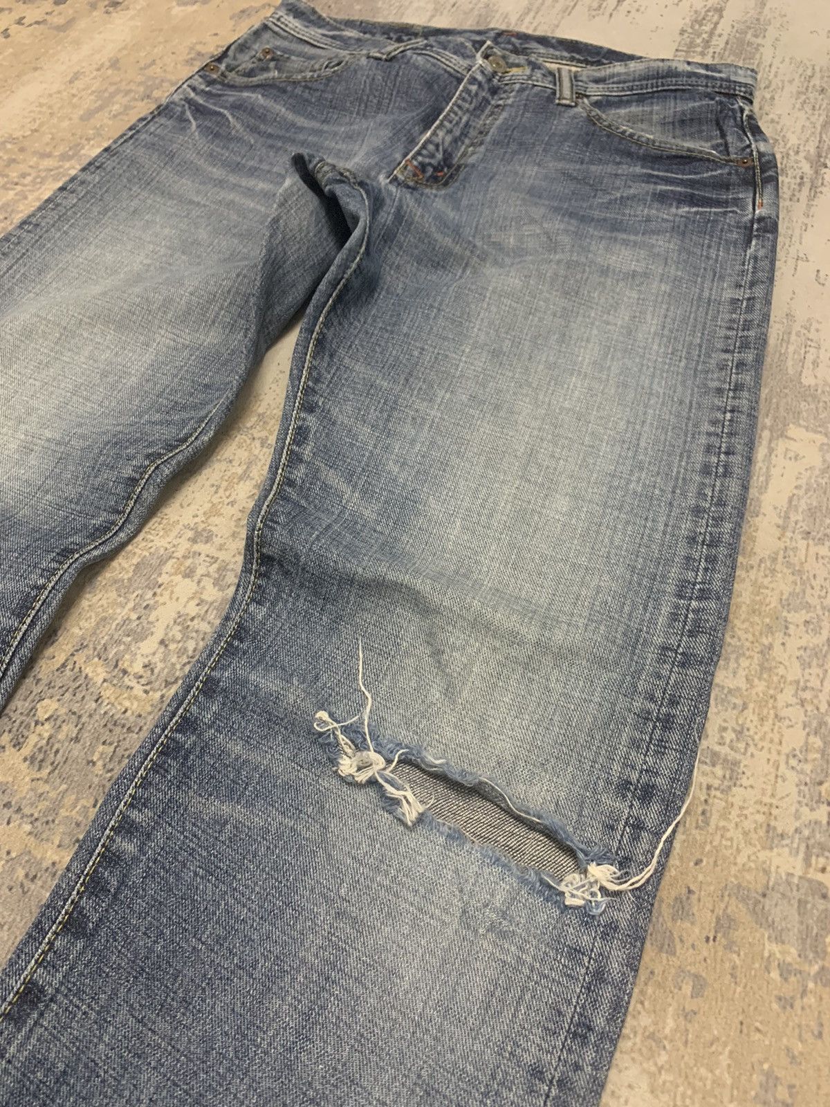 Japanese Brand Vintage Distressed GLHEART Light Wash Baggy J Size US 31 - 6 Thumbnail