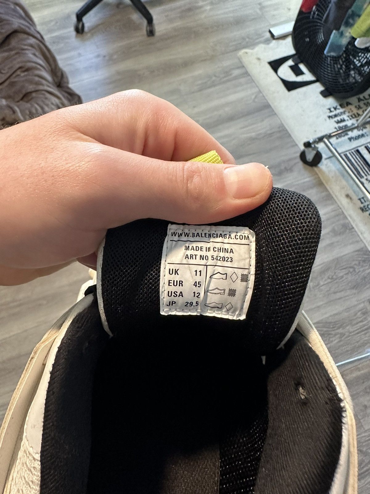 Balenciaga Balenciaga Runners Bairly used(nice color way) Size US 12 / EU 45 - 9 Thumbnail