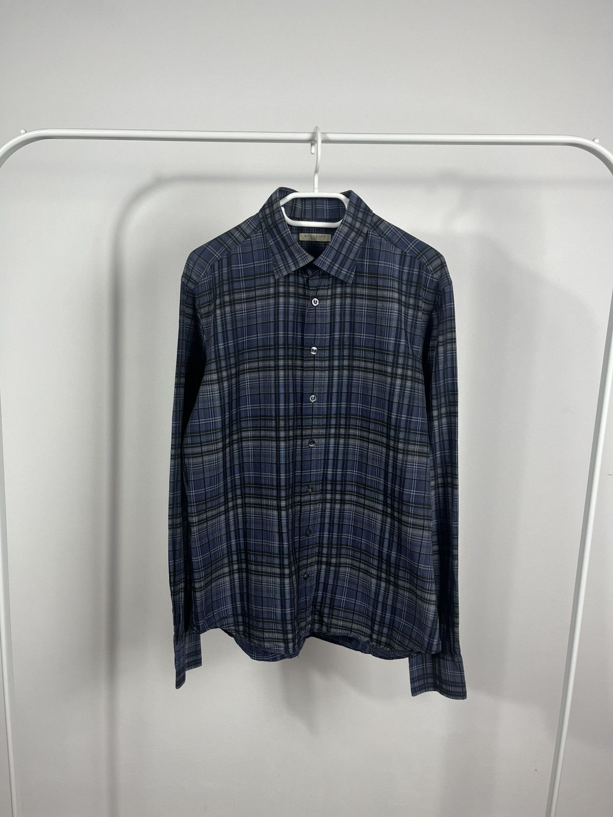 Burberry Burberry Brit Blue Plaid Button-Up Shirt Size L Size US L / EU 52-54 / 3 - 1 Thumbnail