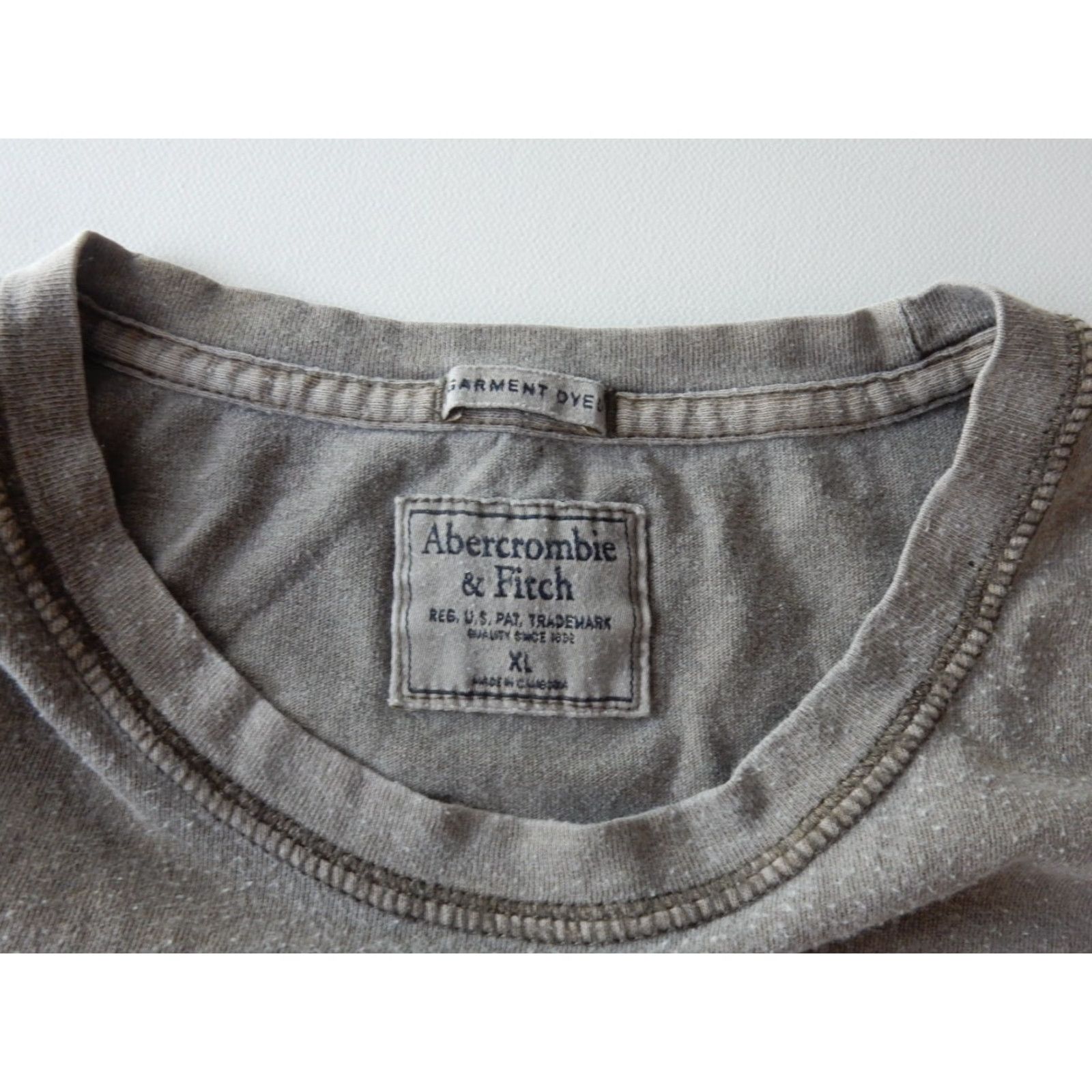Abercrombie & Fitch Abercrombie & Fitch T-Shirt Men XL Short Sleeve Beige Cotton Graphic Print Size US XL / EU 56 / 4 - 2 Thumbnail