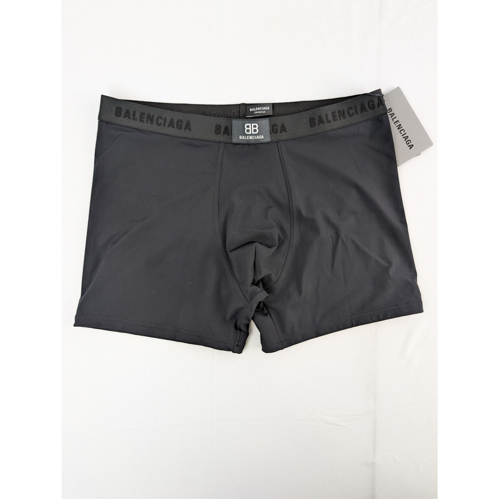 Balenciaga o1rshd1 Size: M / Swimwear Fitted Swim Trunks Short in Black Size US 32 / EU 48 - 2 Thumbnail