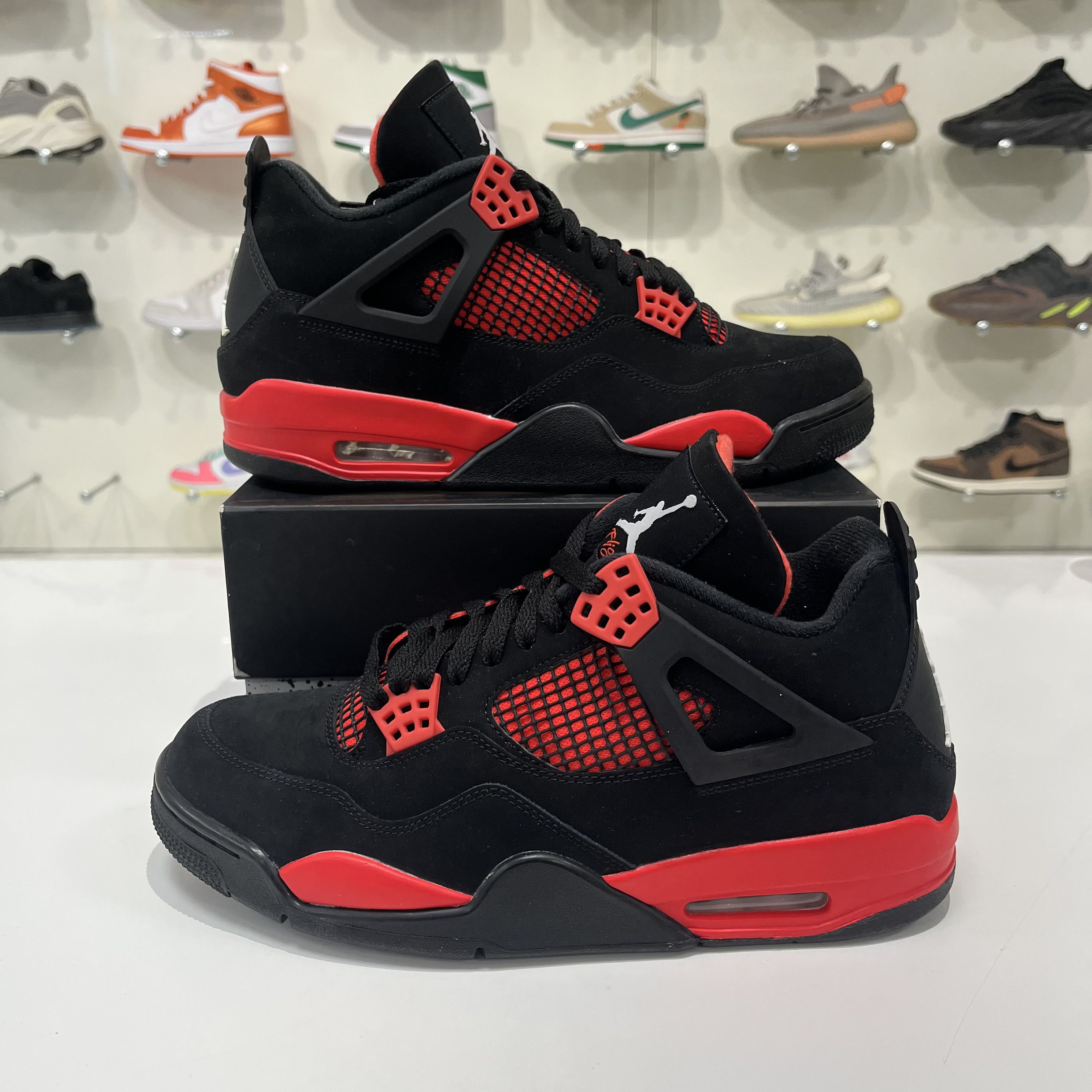 Nike Air Jordan 4 Retro Red Thunder Size US 7.5 / EU 40-41 - 1 Thumbnail