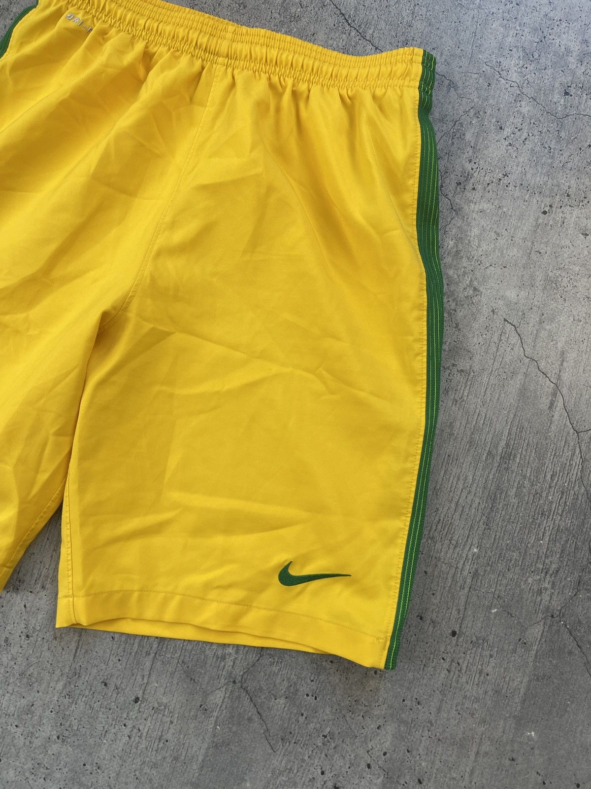 Nike × Vintage Nike Brasil Vintage nylon shorts y2k Size US 31 - 3 Thumbnail