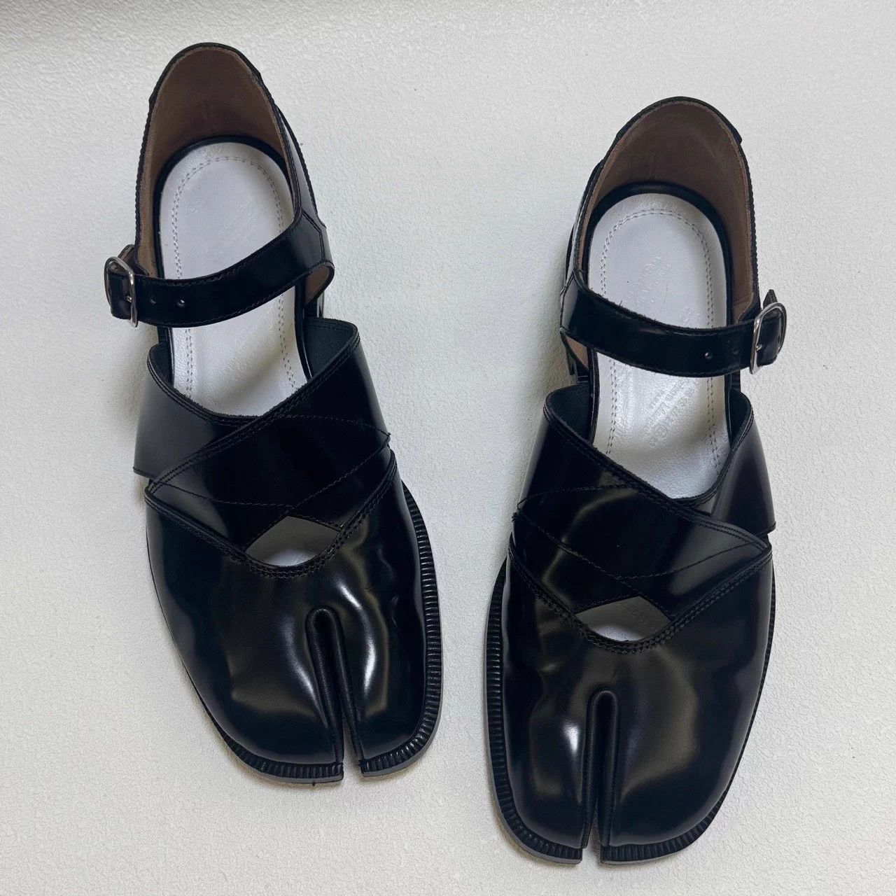 Maison Margiela Maison Margiela criss-cross Mary Jane Tabi. Size US 9 / IT 39 - 1 Thumbnail