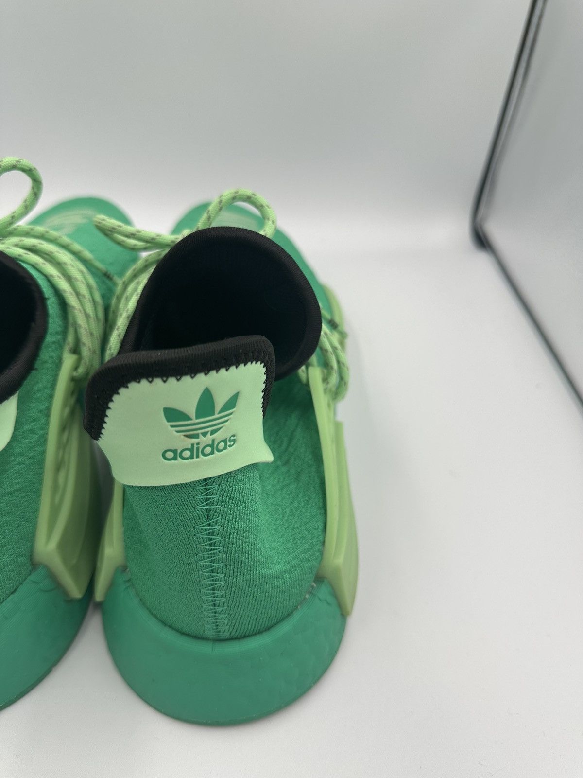 Adidas × Pharrell adidas NMD Hu Pharrell Green Complexland Size US 13 / EU 46 - 7 Thumbnail