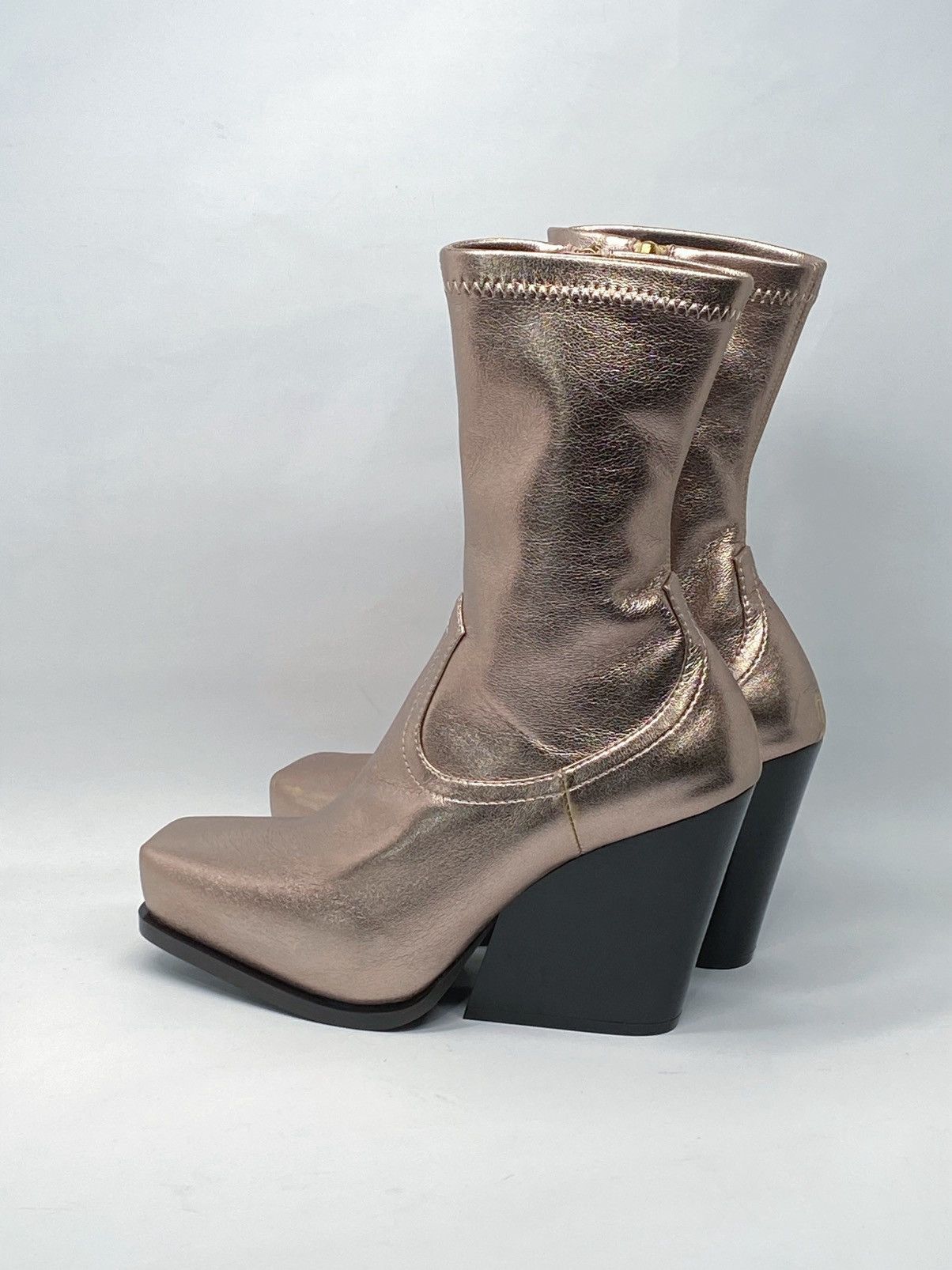Stella McCartney Stella McCartney Gold Faux Leather Zip Boots size 36.5 Size US 6.5 / IT 36.5 - 8 Thumbnail