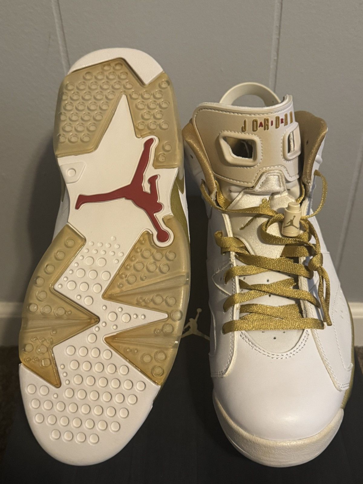 Jordan Brand Jordan 6 Retro Golden Moments Pack Size US 10.5 / EU 43-44 - 5 Thumbnail