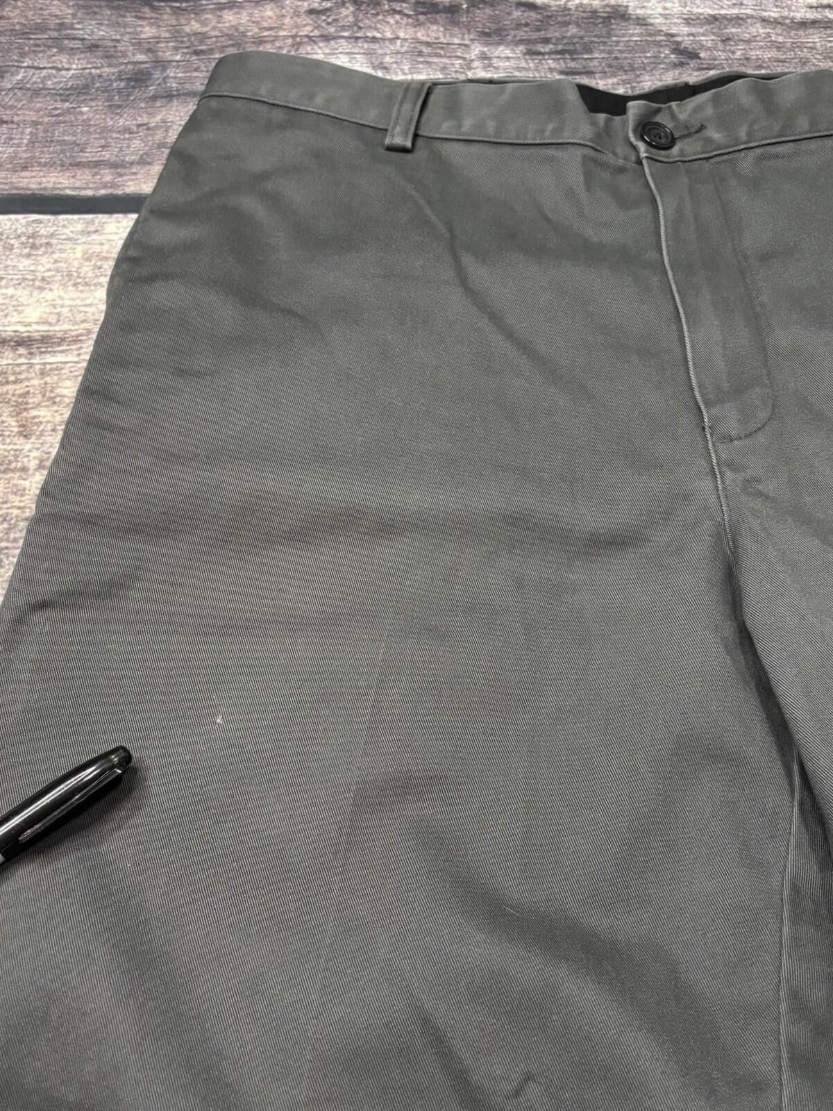 L.L. Bean LL Bean Pants Mens 35x32 Chino Cotton Green Straight Leg Size US 35 - 5 Thumbnail