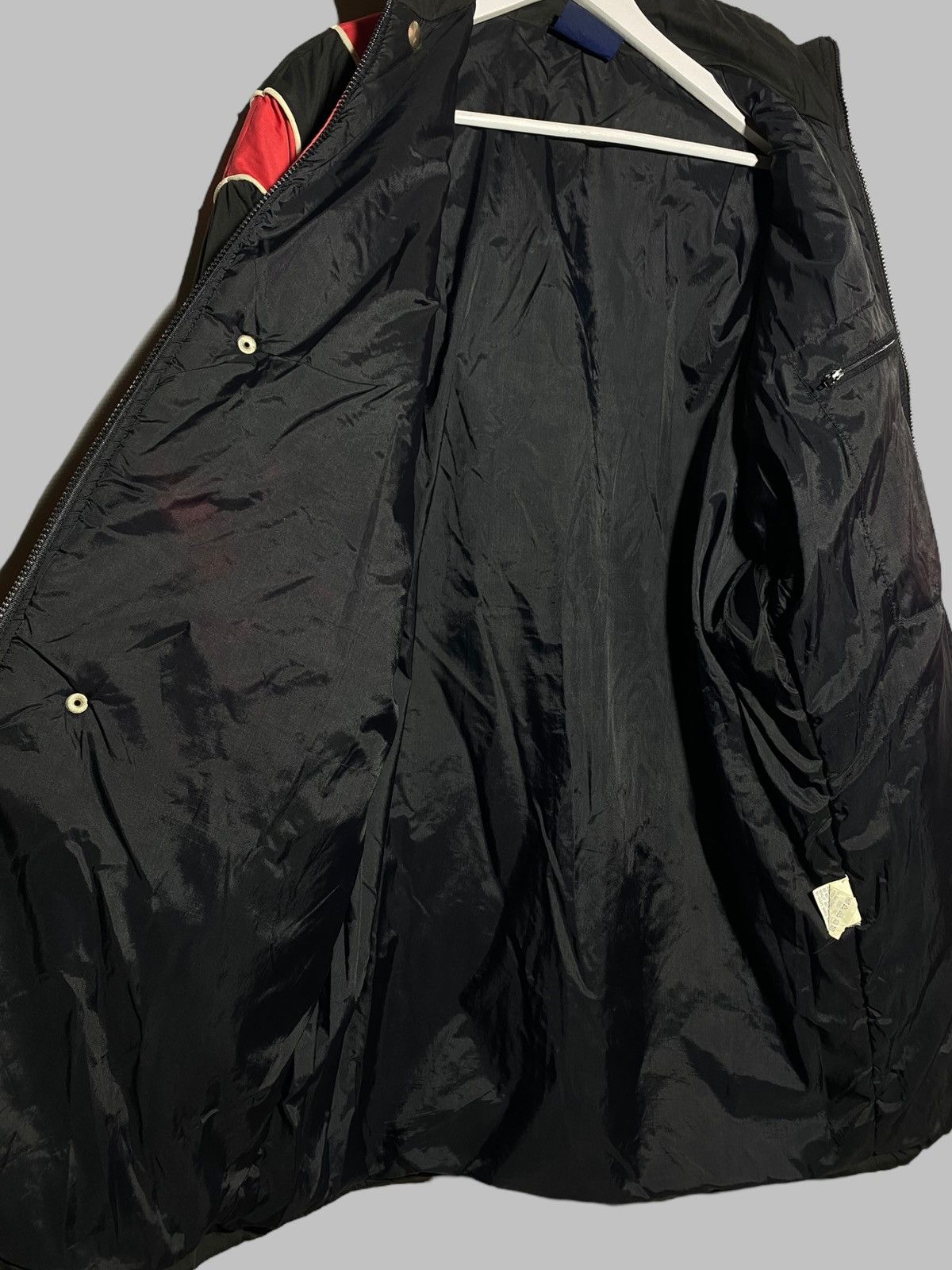 Umbro 1992/93 Manchester United Umbro Sharp Padded Bench Coat Size US L / EU 52-54 / 3 - 16 Thumbnail