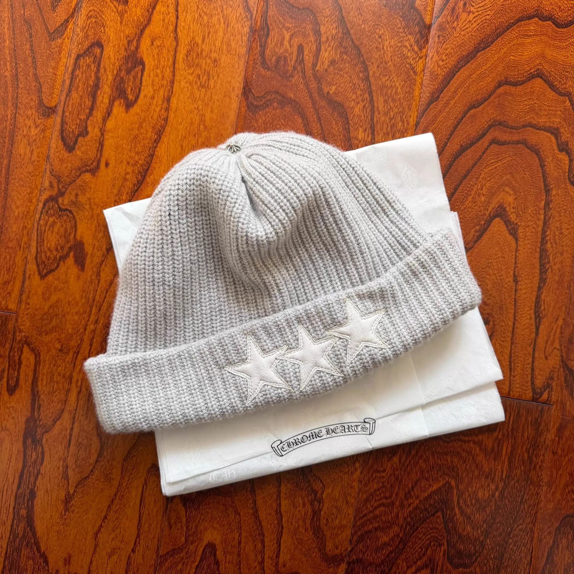 Chrome Hearts Chrome Hearts Gray Star Patch Cross Knit Beanie Size ONE SIZE - 1 Thumbnail