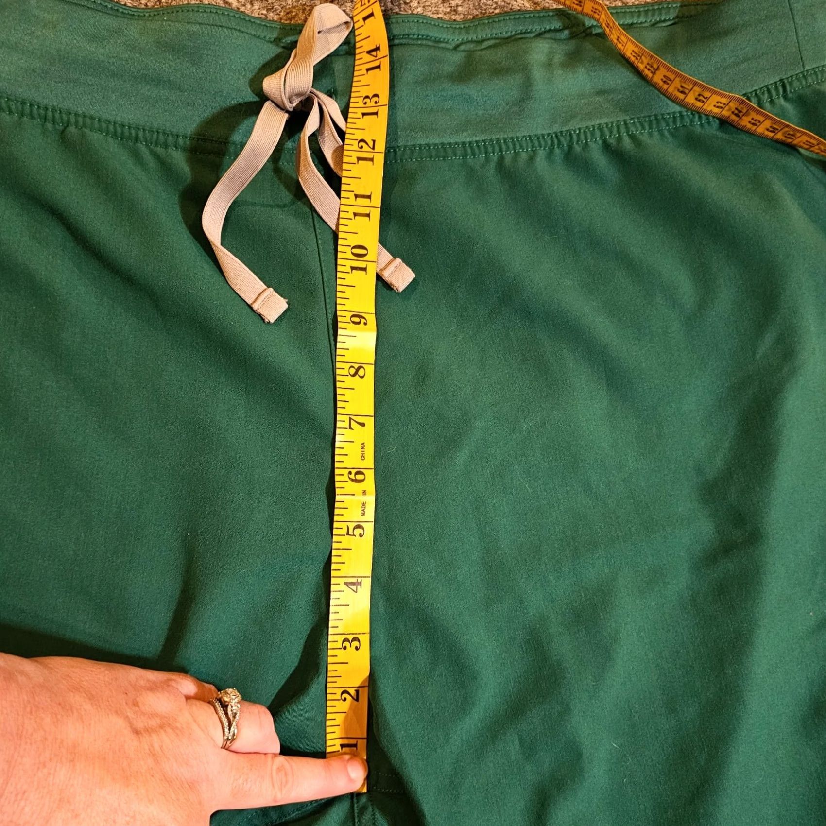 Vintage FIGS Pants Women XXL Tall Green Scrub Elastic Stretch Pockets Technical Medical Womens Tall Pants Green Scrub Size 40" / US 18 - 6 Thumbnail