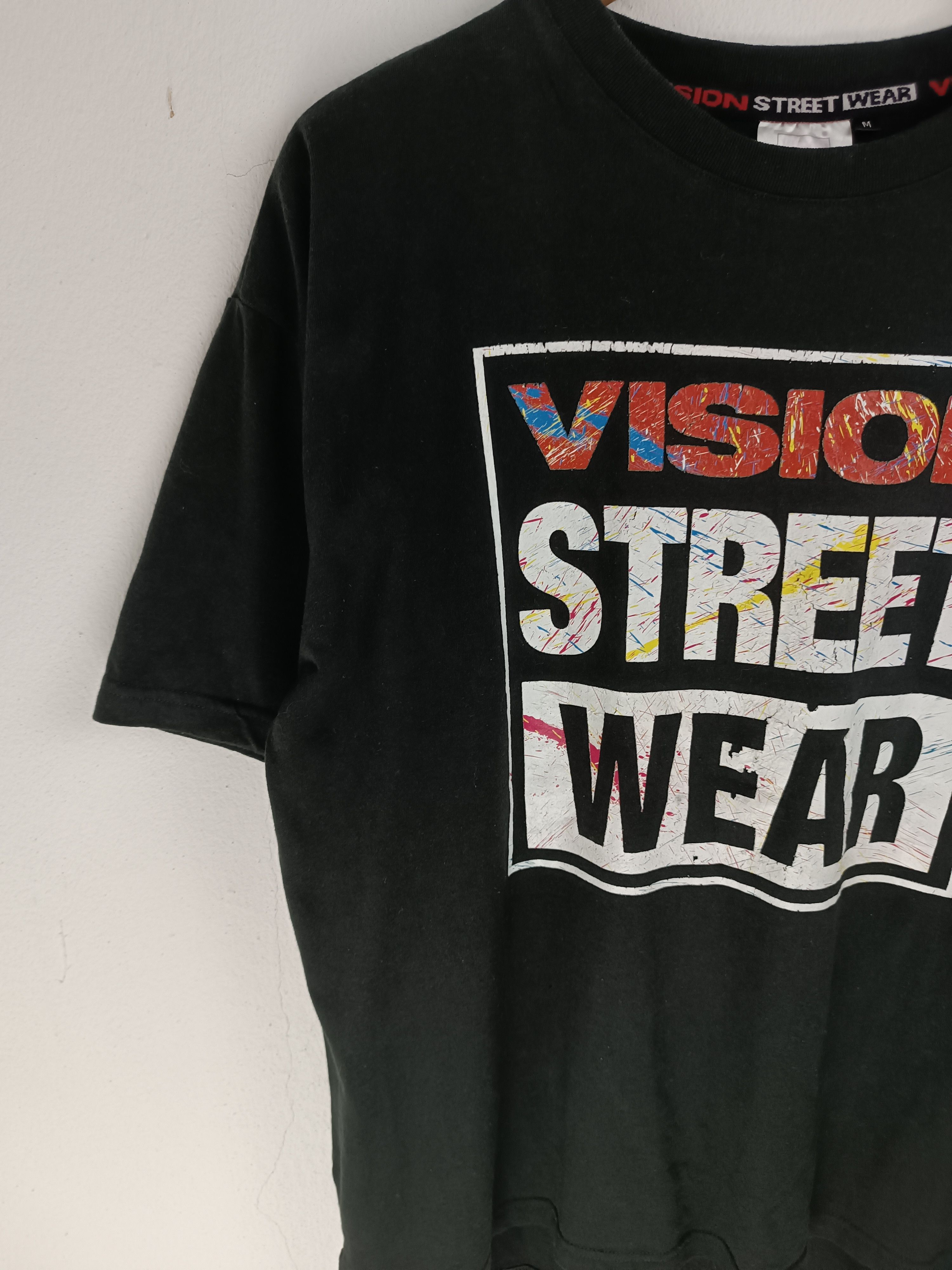 Vintage VINTAGE VISION STREETWEAR SKATEBOARDING SURFING TEE Size US L / EU 52-54 / 3 - 6 Thumbnail