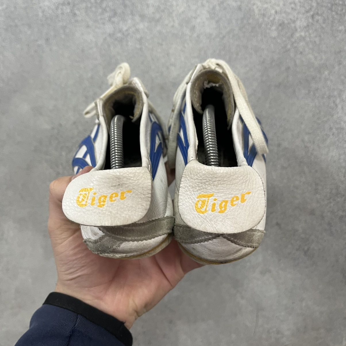 Asics Asics Onitsuka Tiger shoes sneakers Size US 9 / EU 42 - 8 Thumbnail