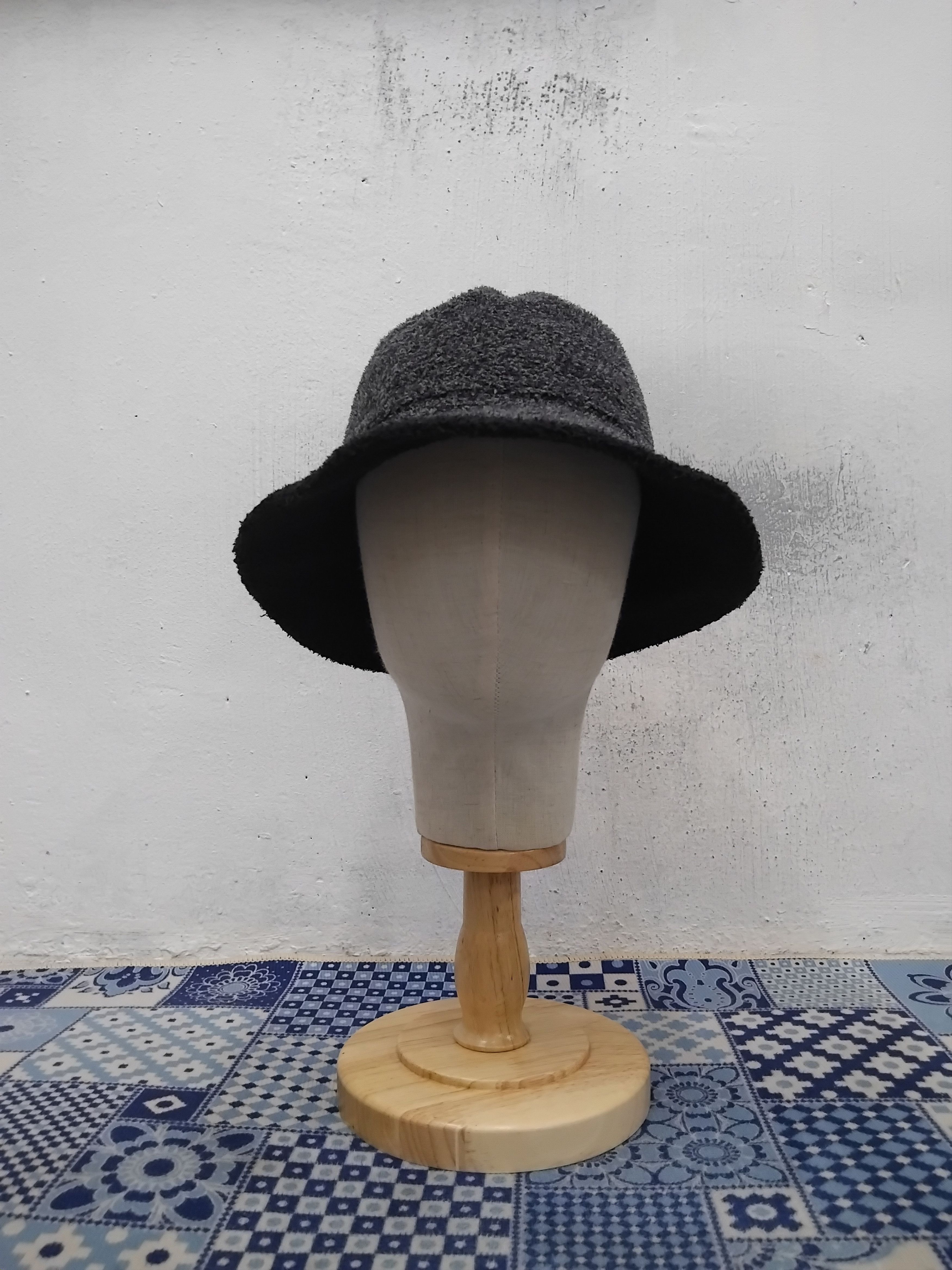Japanese Brand 💥Gracious grey colour hat Size ONE SIZE - 1 Thumbnail