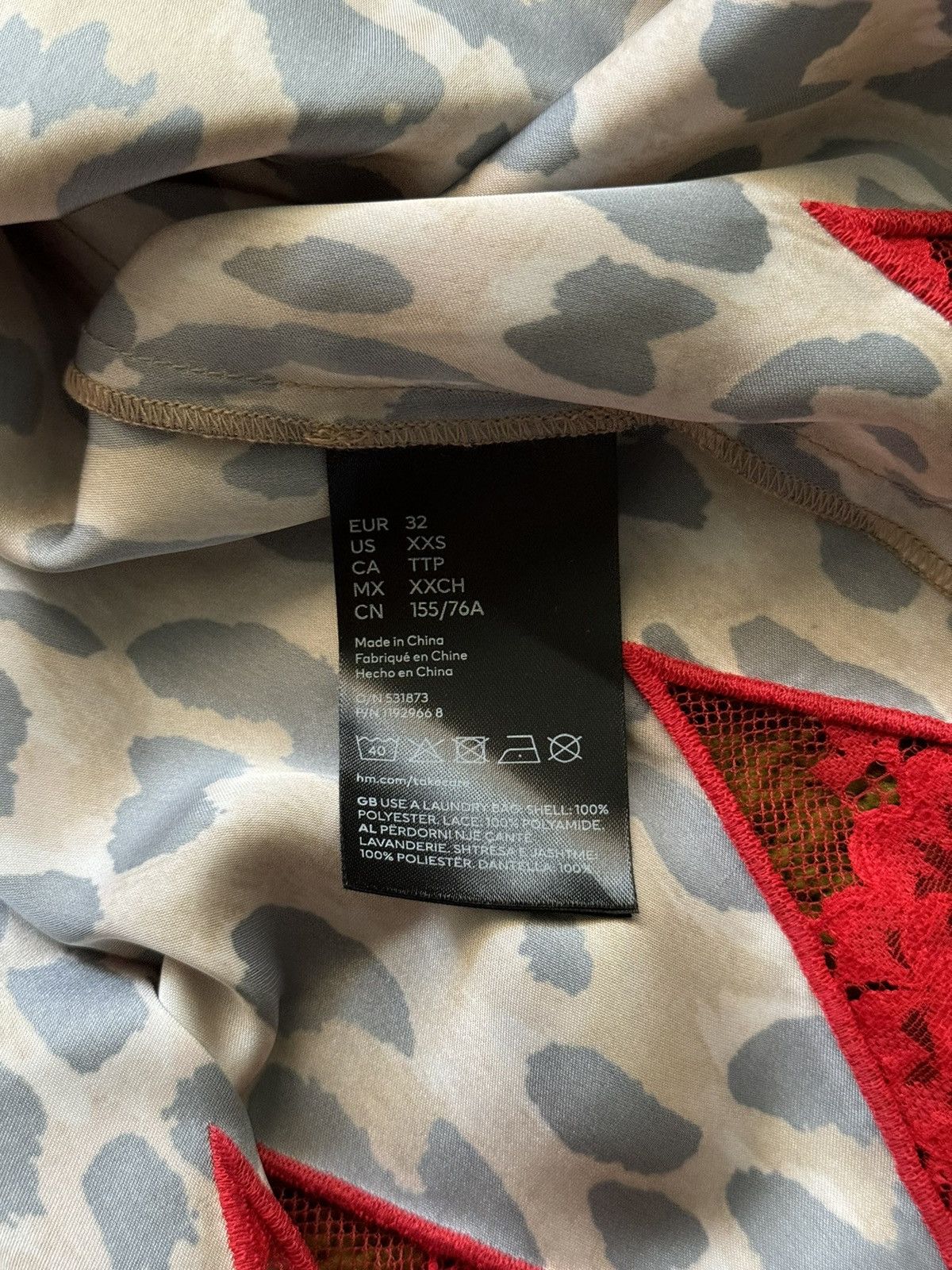 Designer × Paco Rabanne Paco Rabanne x H&M leopard pattern NWT dress Size XXS / US 00 / IT 34 - 6 Thumbnail