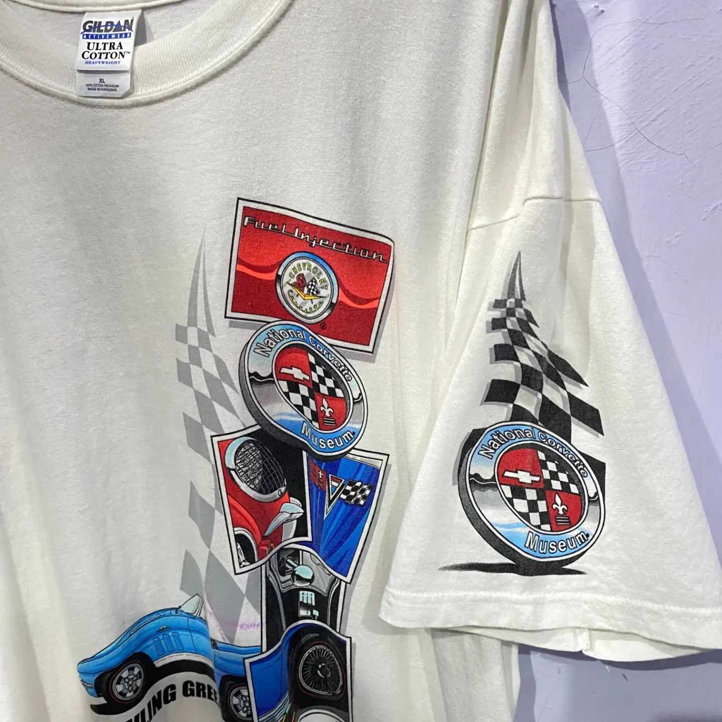 Chevrolet × Vintage Tshirt corvette ncm fuel injection Size US XL / EU 56 / 4 - 3 Thumbnail