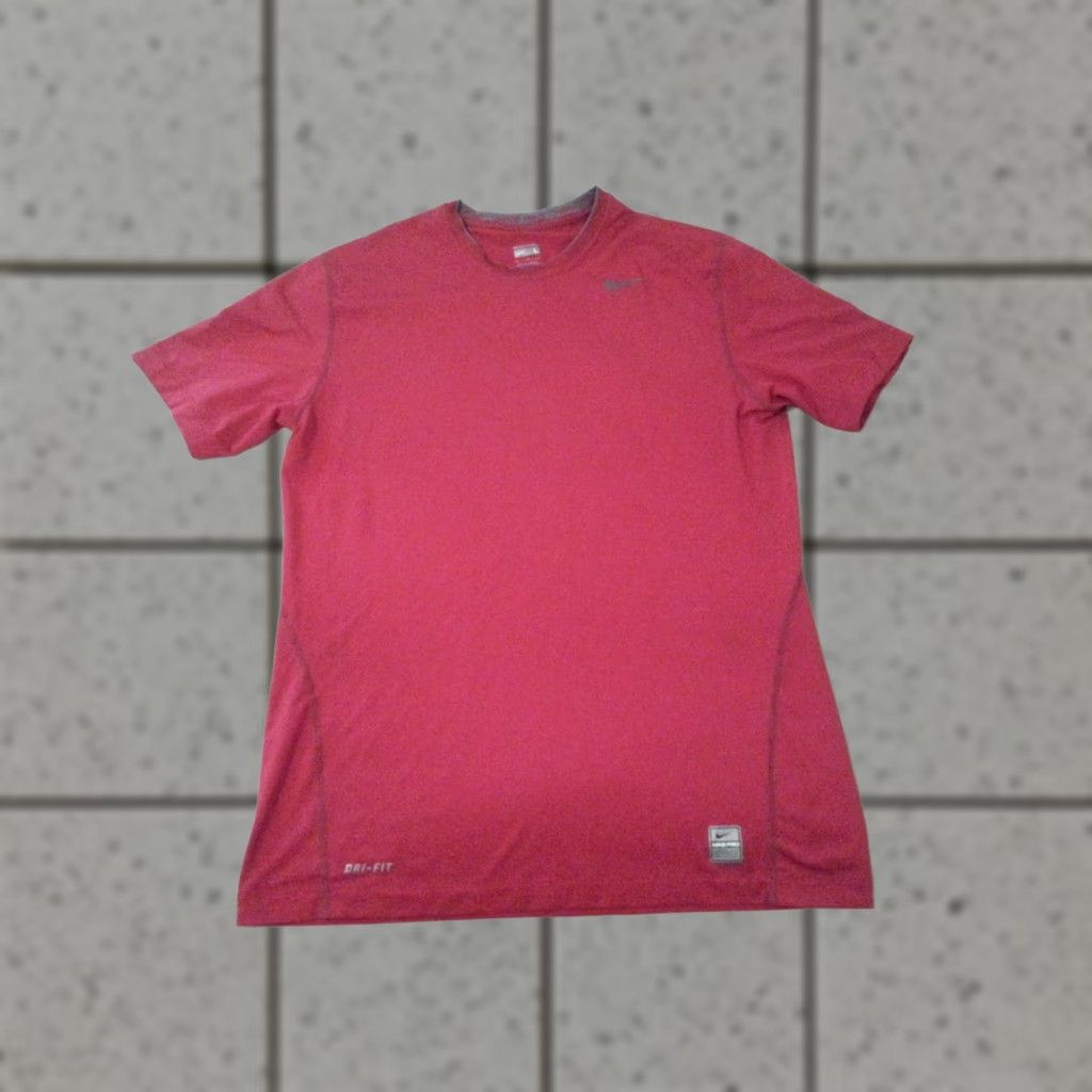 Nike Nike Pro Shirt Mens L Large Athletic Gym Workout T-Shirt Red Shirt Size US L / EU 52-54 / 3 - 1 Thumbnail