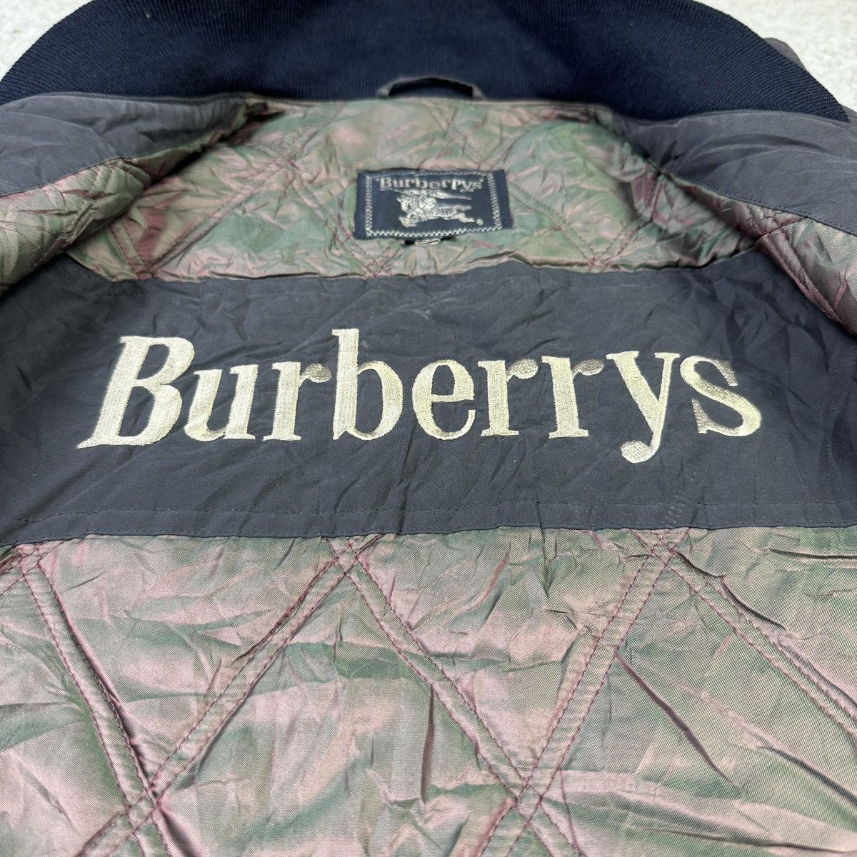 Burberry Vintage Burberrys Quilted Lining Jacket Size US S / EU 44-46 / 1 - 10 Thumbnail
