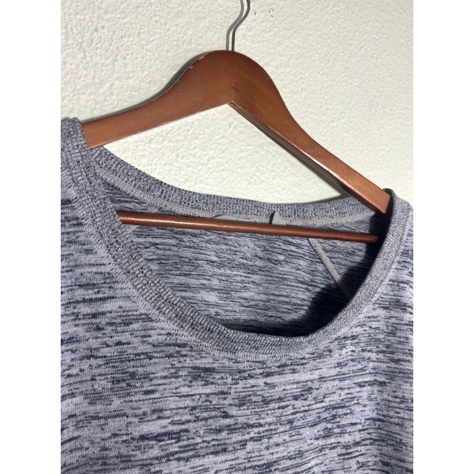 Athleta Athleta Womens XL Long Sleeve Pullover Sweatshirt Side Zip Cotton Gray Size XL / US 12-14 / IT 48-50 - 3 Thumbnail