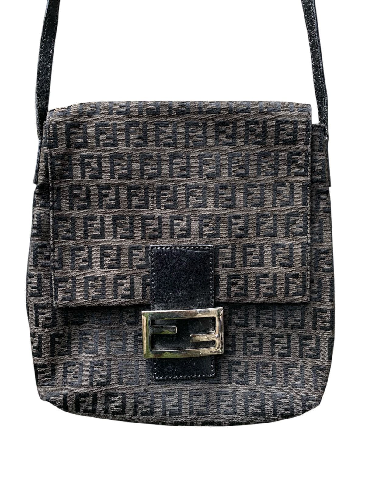 Fendi FENDI Zucchino Monogram Mama Baguette Shoulder Sling Bag Size ONE SIZE - 1 Thumbnail