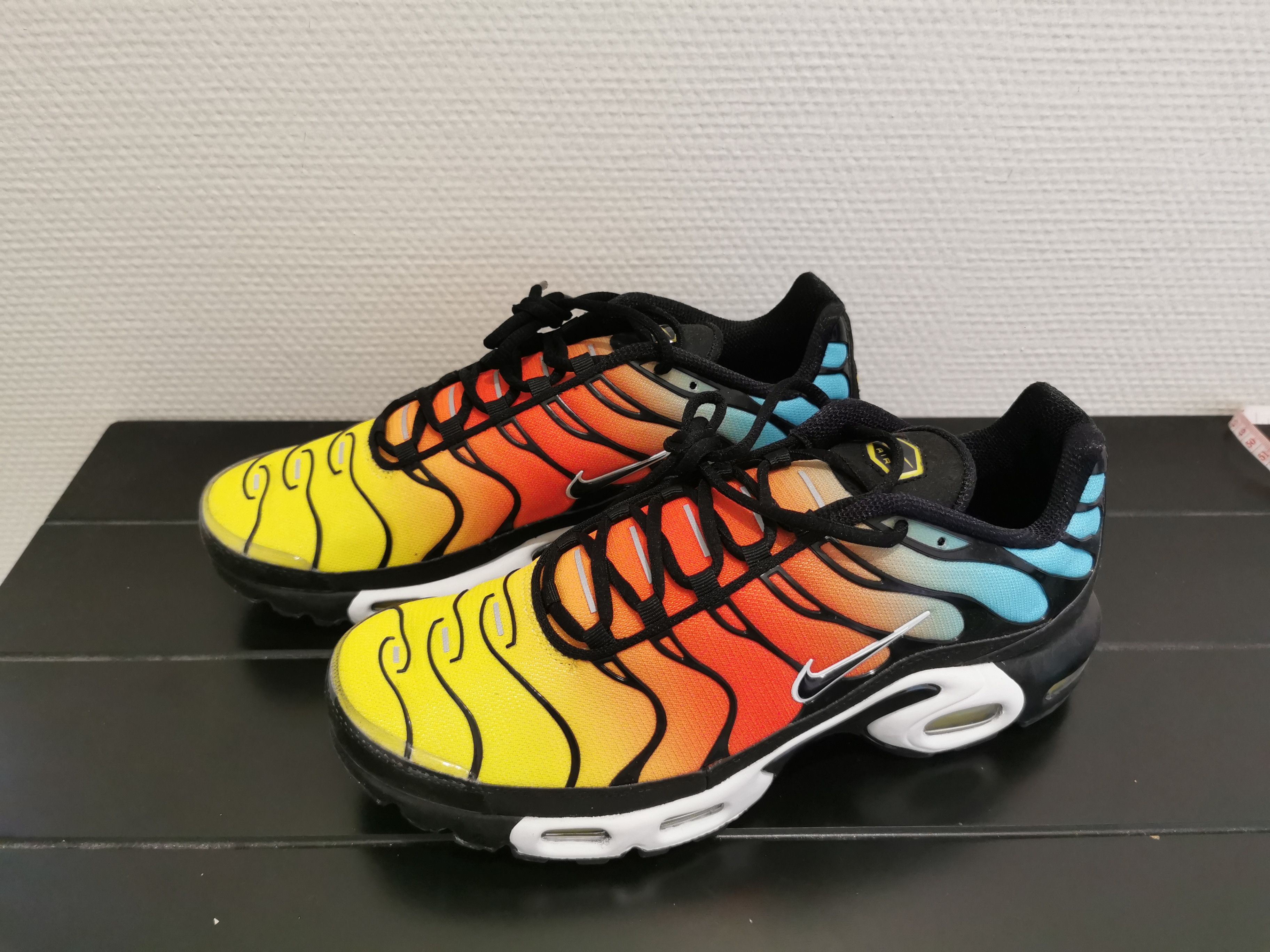 Nike Nike Air Max Plus TN Size US 9.5 / EU 42-43 - 8 Thumbnail