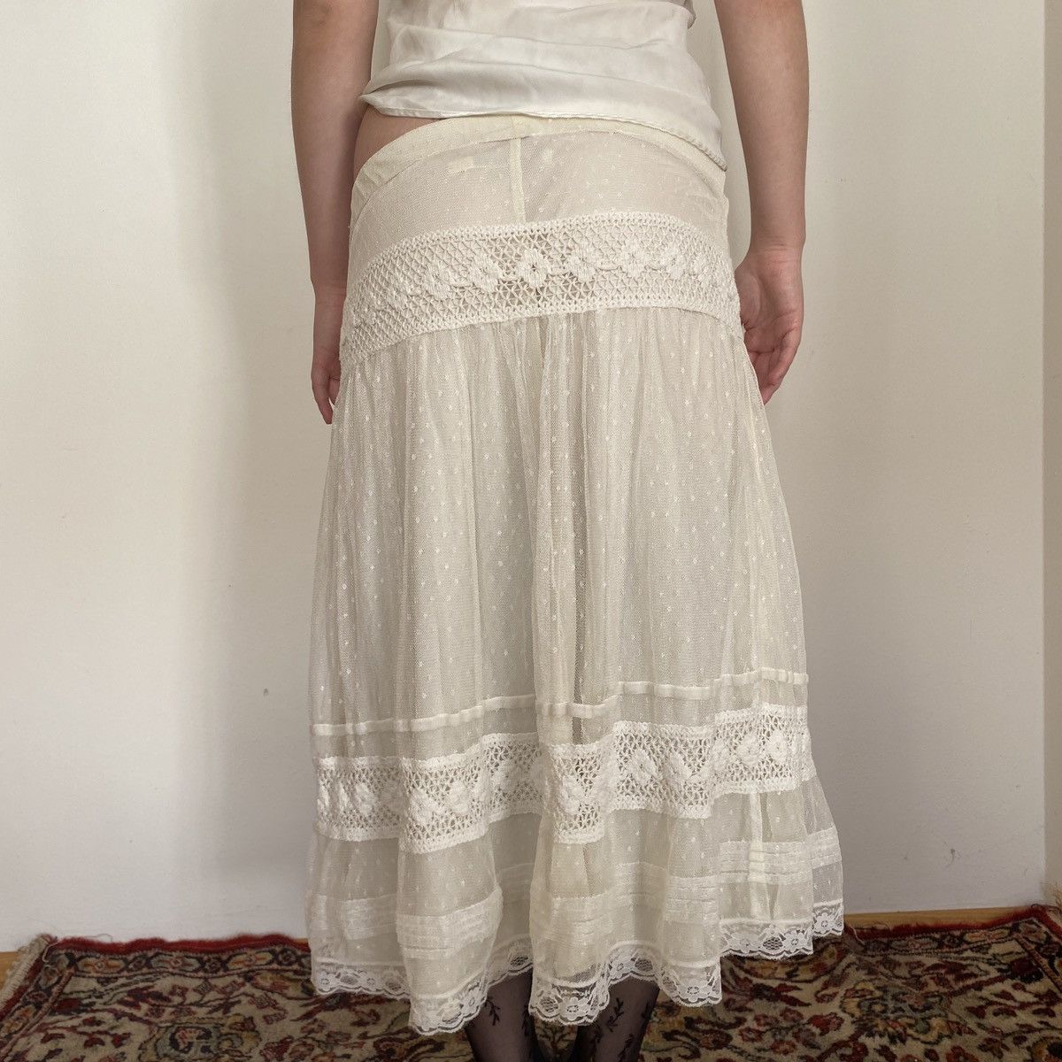 Vintage Vintage cream maxi skirt Size 27" / US 4 / IT 40 - 3 Thumbnail
