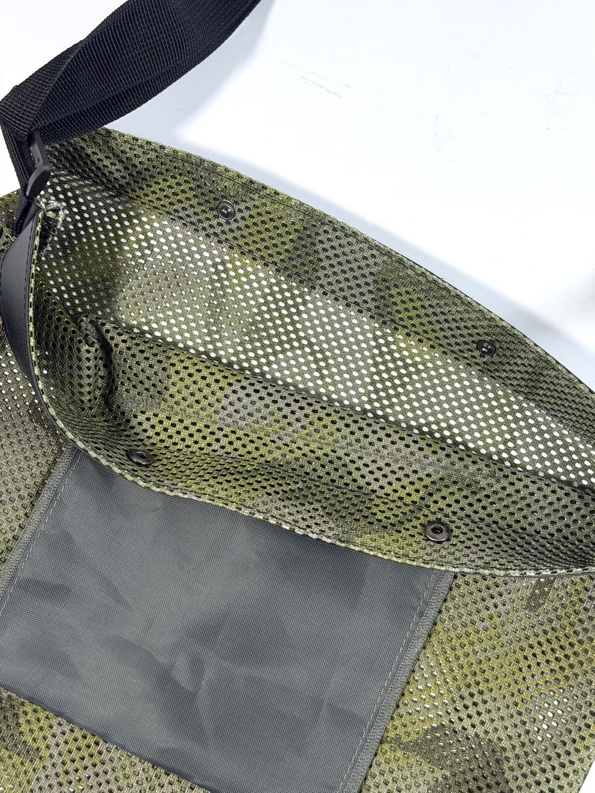 Other Mesh Foraging Bag Woodland Style Camo Size ONE SIZE - 3 Thumbnail