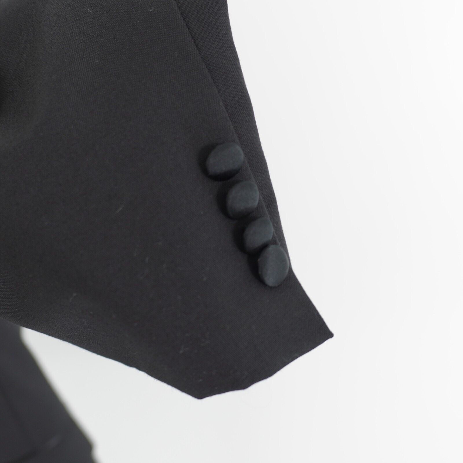 Jos. A. Bank Jos A Bank Black Wool 1 Felt Button Tuxedo Jacket 40S Or Sli Size 40S - 4 Thumbnail