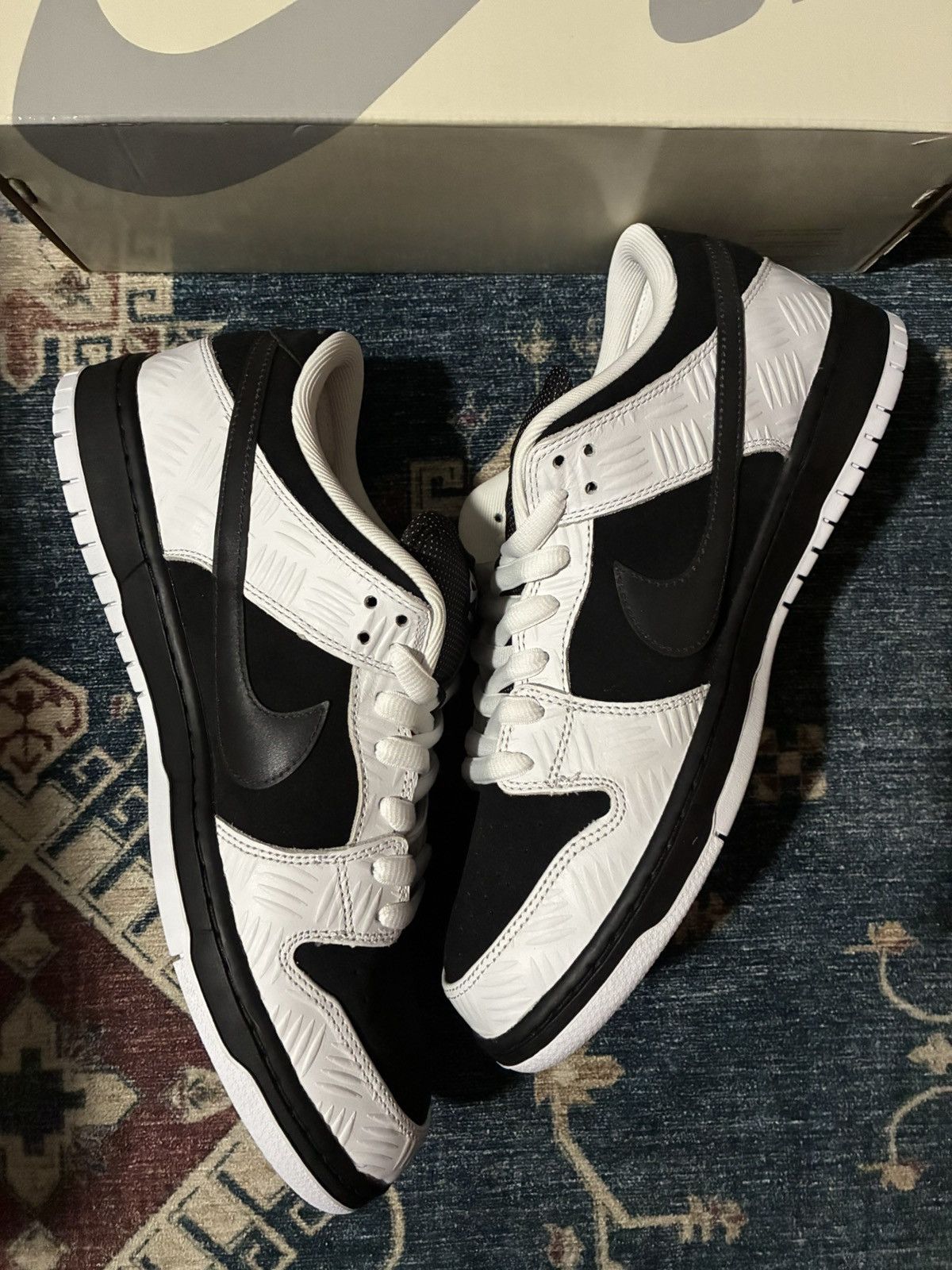 Nike SB Nike SB Dunk Low Tightbooth SKU FD2629-100 Brand New Size 12 Size US 12 / EU 45 - 3 Thumbnail