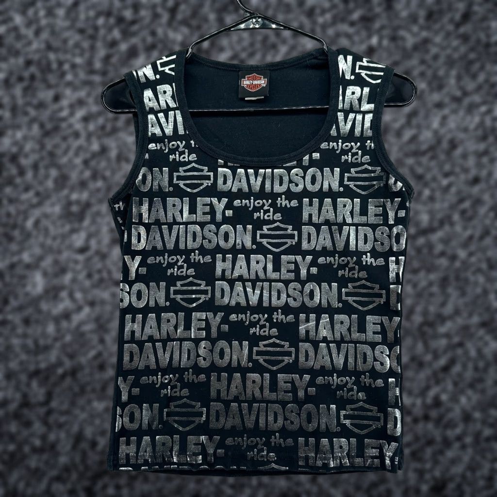 Harley Davidson **Harley-Davidson Women's M Black Tank Top Sleeveless Graphic Print** New title: **Harley-Davidson Women's M Black Tank Top Sleeveless Graphic Print** Size M / US 6-8 / IT 42-44 - 1 Thumbnail