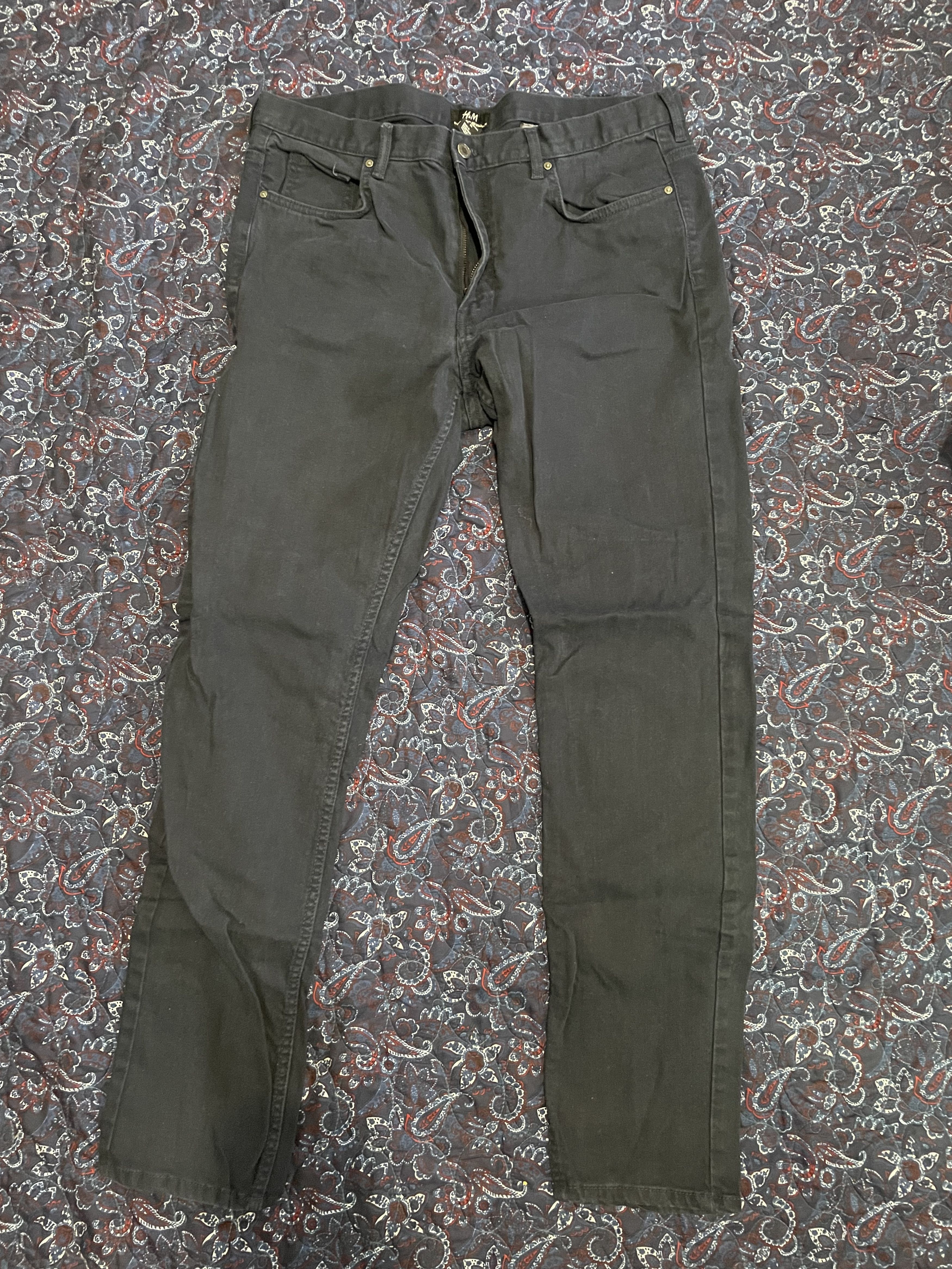 H&M H&M Navy Khaki Pants Size US 36 / EU 52 - 1 Thumbnail