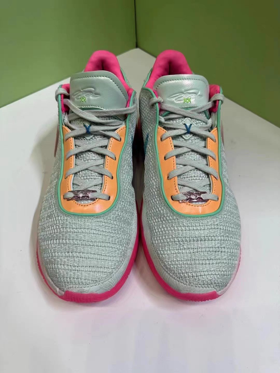 Nike Nike LeBron 20 Pink Mint Green K15 Size US 13 / EU 46 - 2 Thumbnail