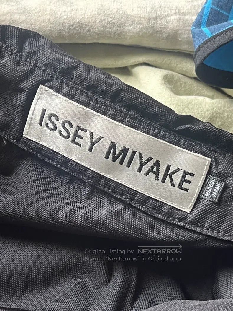 Issey Miyake Issey Miyake Black 3D Pleated Coat Size M / US 6-8 / IT 42-44 - 5 Thumbnail