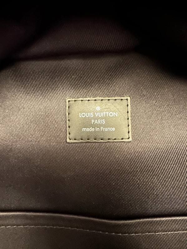 Louis Vuitton Louis Vuitton Backpack Size ONE SIZE - 5 Thumbnail
