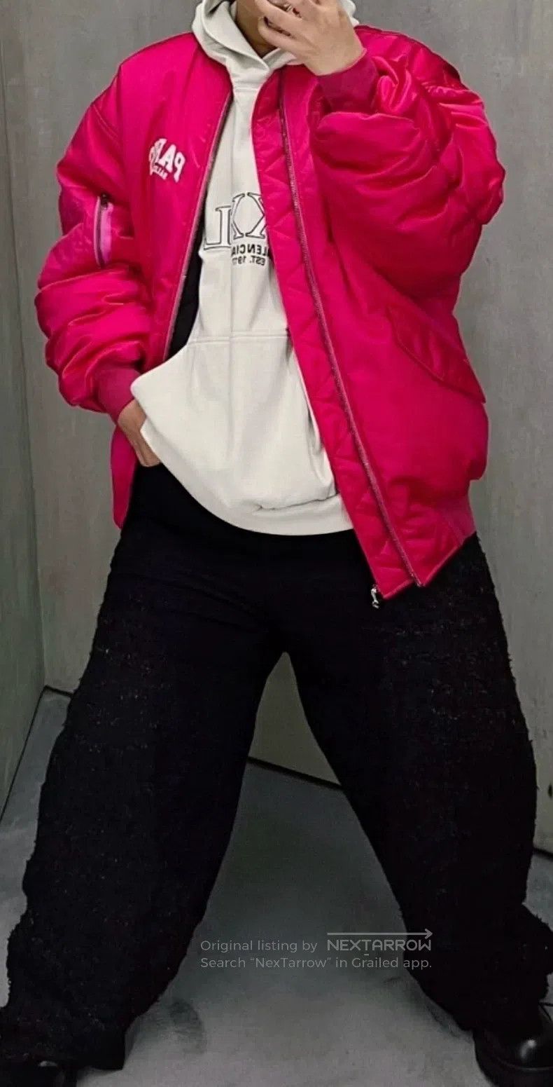 Balenciaga Balenciaga Cerise Padded Coat Size XXS / US 00 / IT 34 - 1 Thumbnail