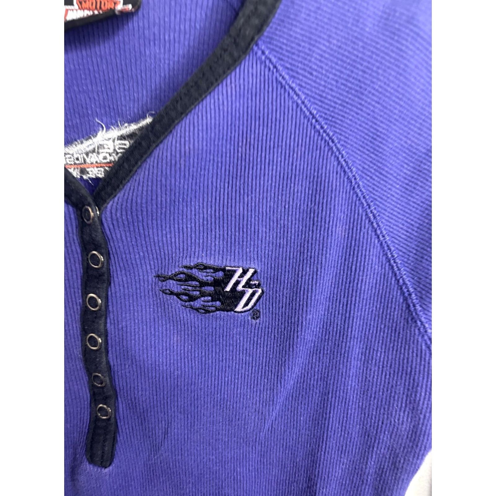 Harley Davidson Harley-Davidson Shirt Womens Small Purple Embroidered Long Sleeve Henley Waffle Knit Raglan Thermal Tests/HD Logo Size S / US 4 / IT 40 - 2 Thumbnail