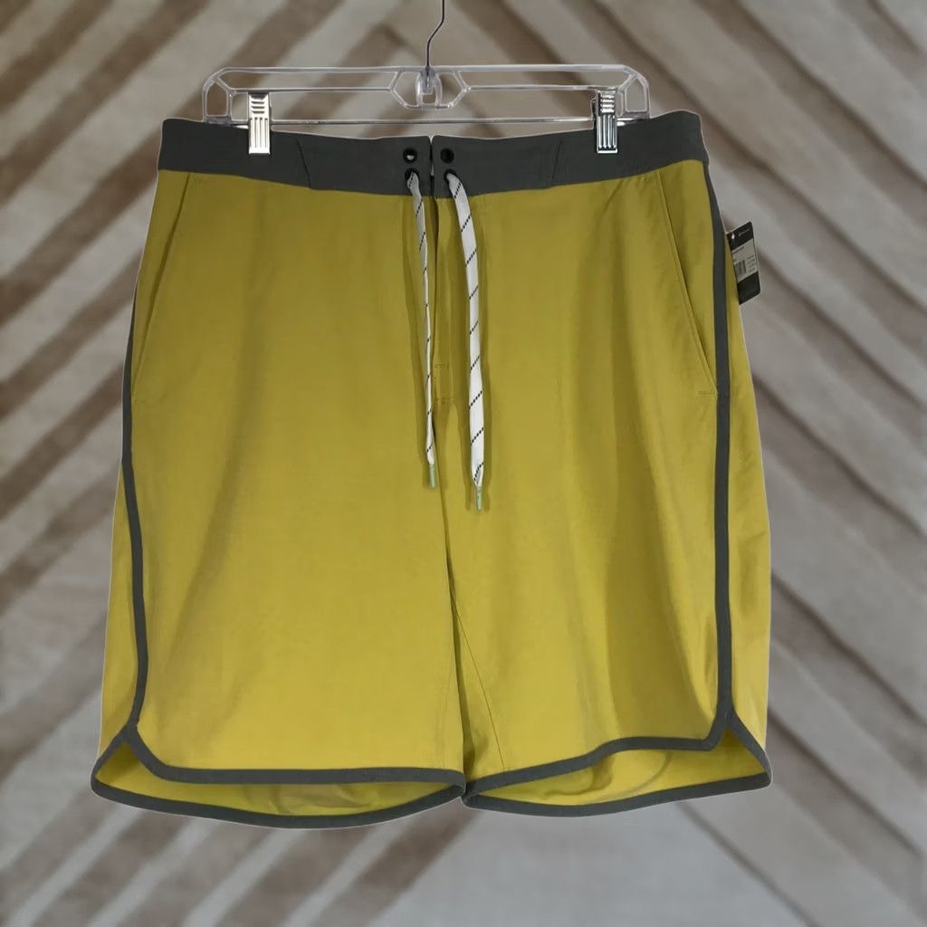 Eddie Bauer Eddie Bauer Mens 34 Gold MR AMPHIB BOARD SHORTS Size US 34 / EU 50 - 1 Thumbnail