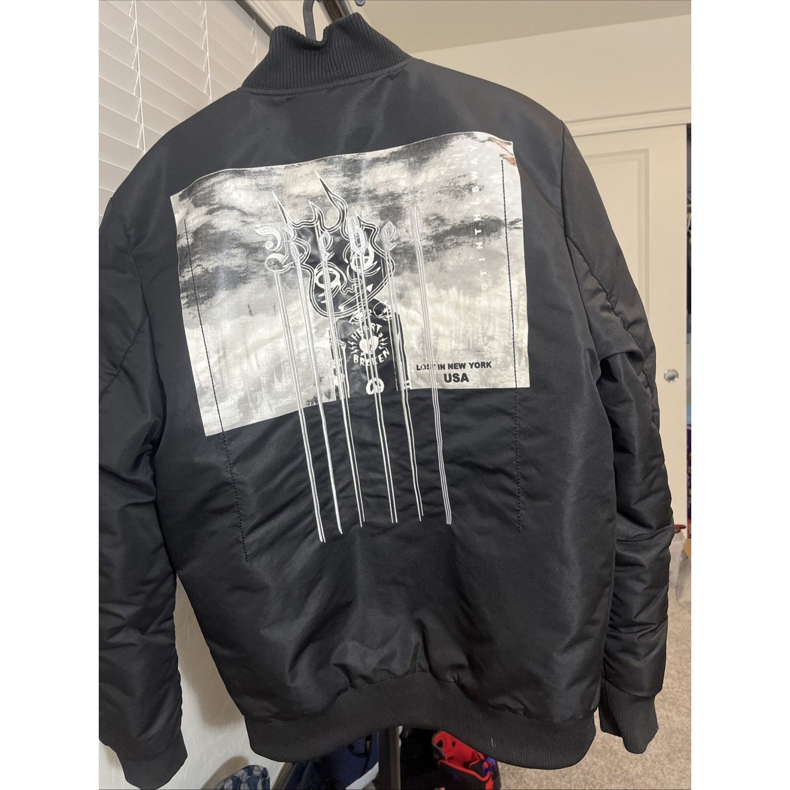 Other Rebel Minds Graphic Bomber Jacket Black MA-1 Padded Men’s Size US M / EU 48-50 / 2 - 2 Thumbnail