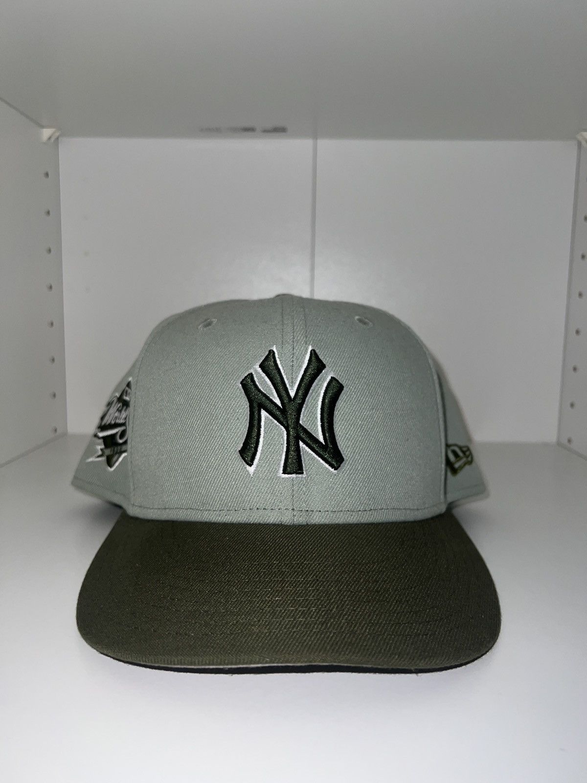 New York Yankees New York Yankees 1998 World Series Hat Size ONE SIZE - 1 Thumbnail