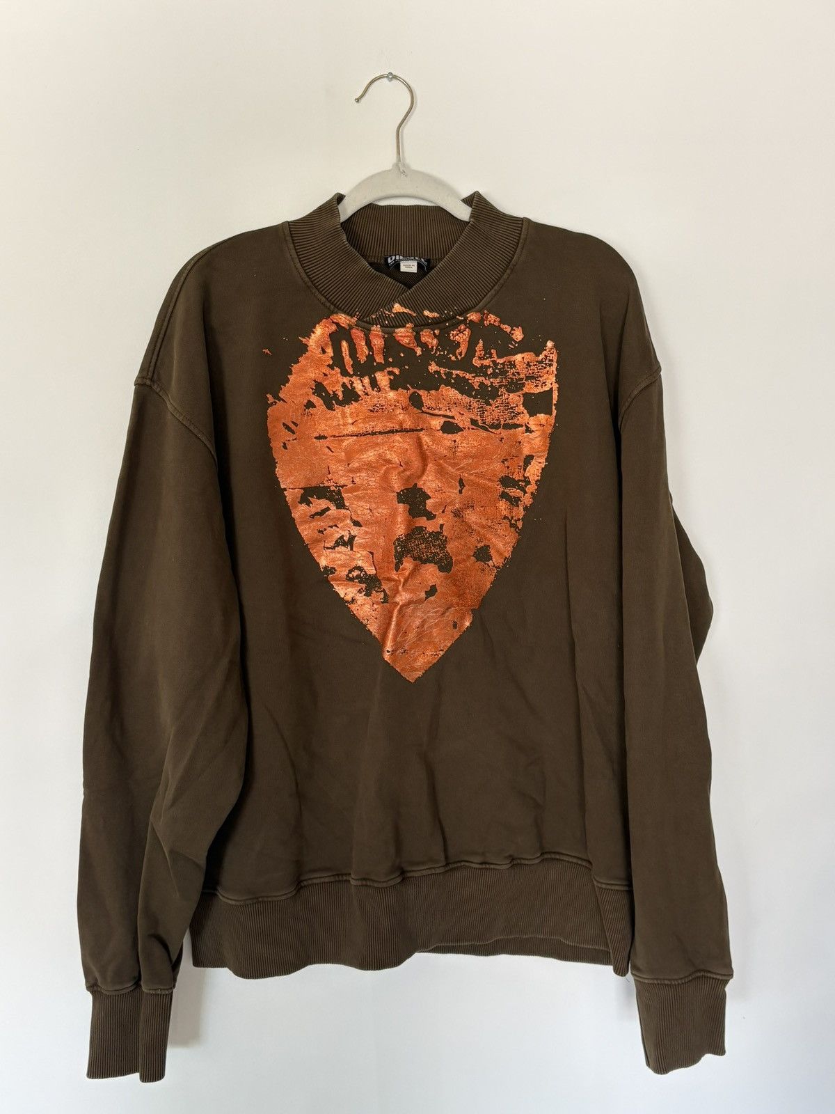 Diesel EMBOSS BROKEN SHIELD OLIVE SWEATSHIRT Size US L / EU 52-54 / 3 - 1 Thumbnail