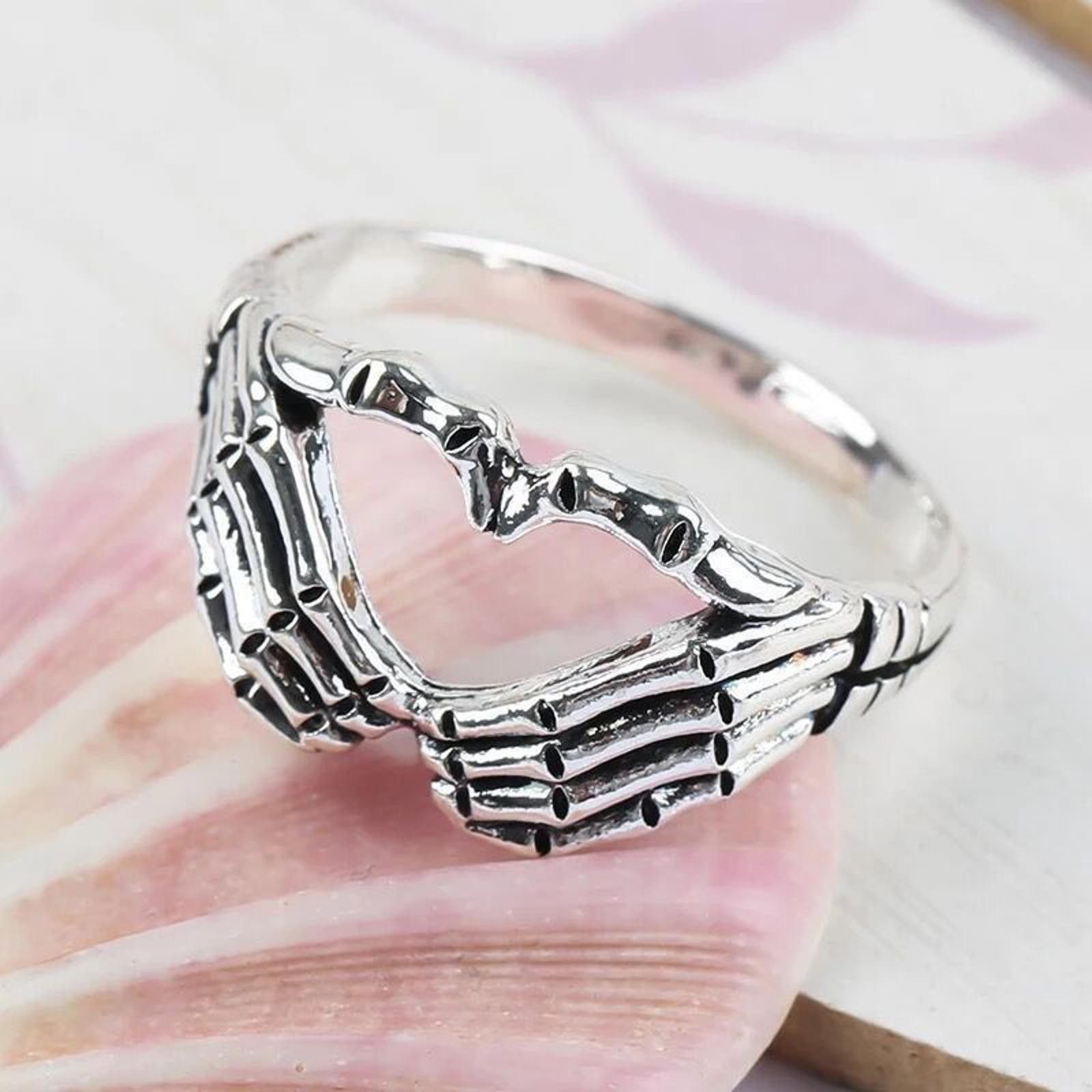 Jewelry Skeleton Hand RING Size ONE SIZE - 4 Thumbnail
