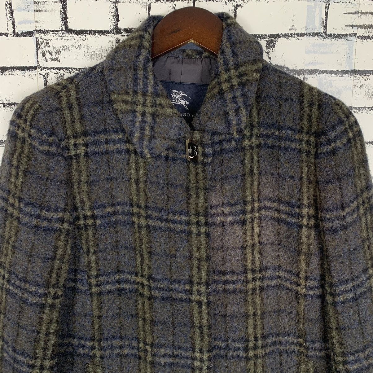Burberry × Vintage Luxury Brand Burberry London Checkerboard Wool Long Jacket Size S / US 4 / IT 40 - 2 Thumbnail