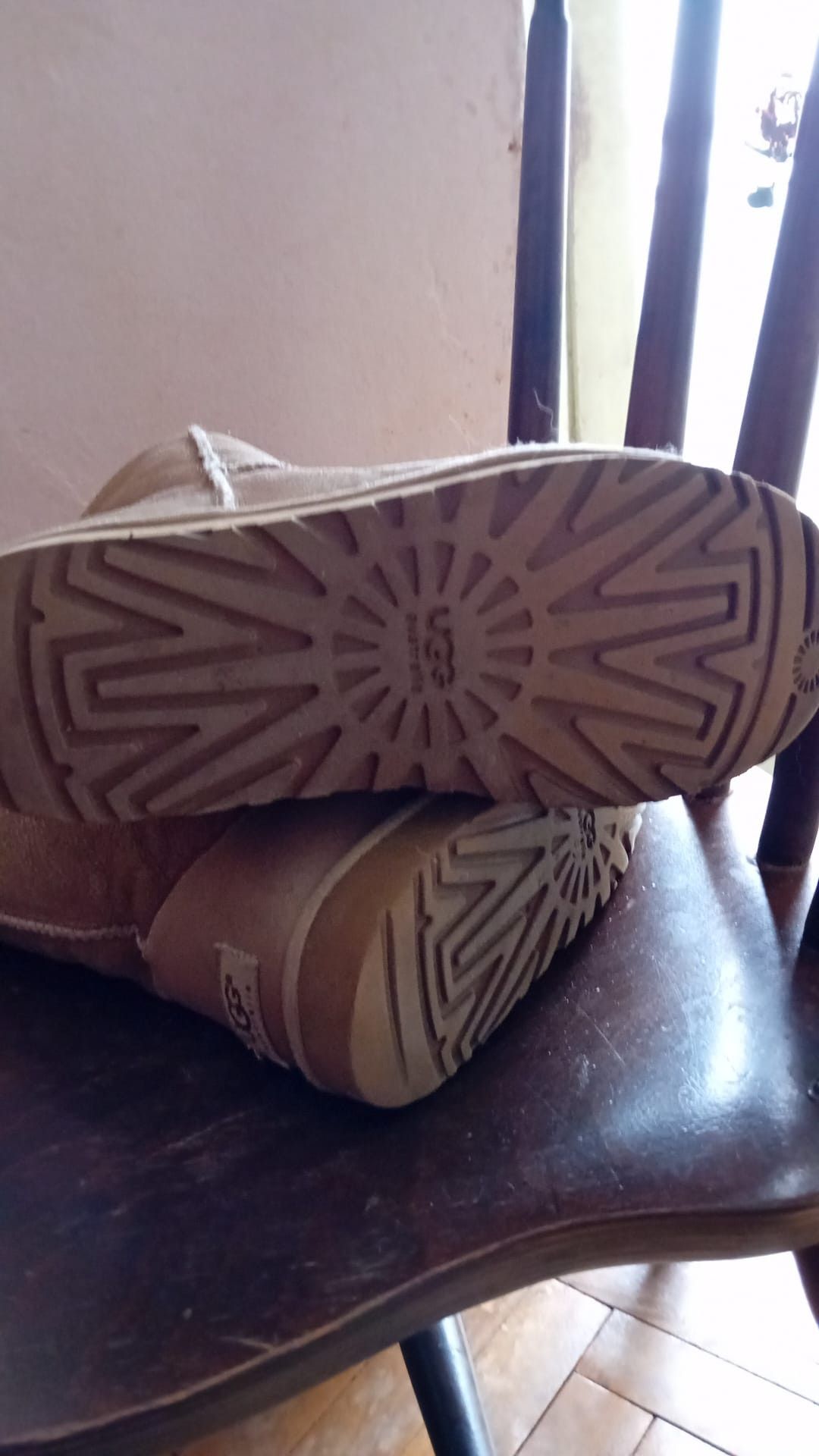 Ugg Ugg Clasic Short Metalic Sheepskin Boots Womans Size 8 Size US 8 / IT 38 - 6 Thumbnail